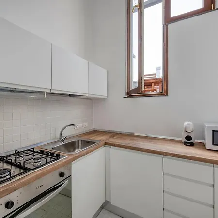 Luxury Sea Front Penthouse - B